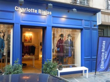 パリセレクトショップCharlotte Bialas にて販売