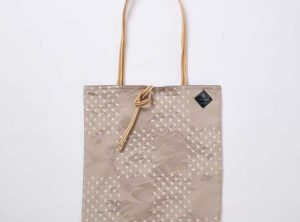 KIZOMÉ a.un バッグ　リバーシブルトート（市松大）